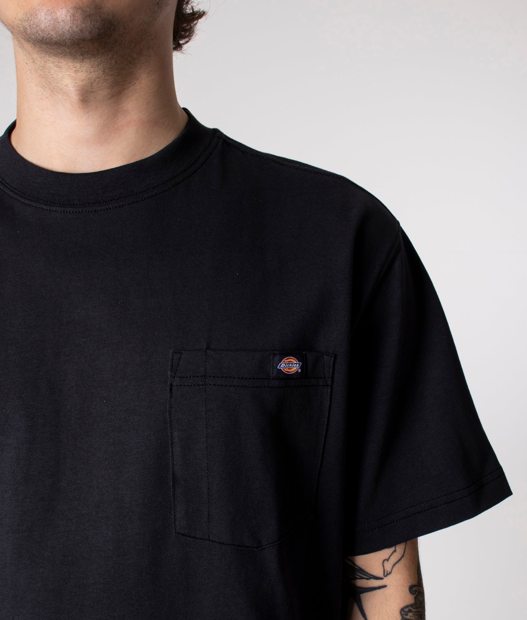 Relaxed-Fit-Porterdale-T-Shirt-Black-Dickies-EQVVS