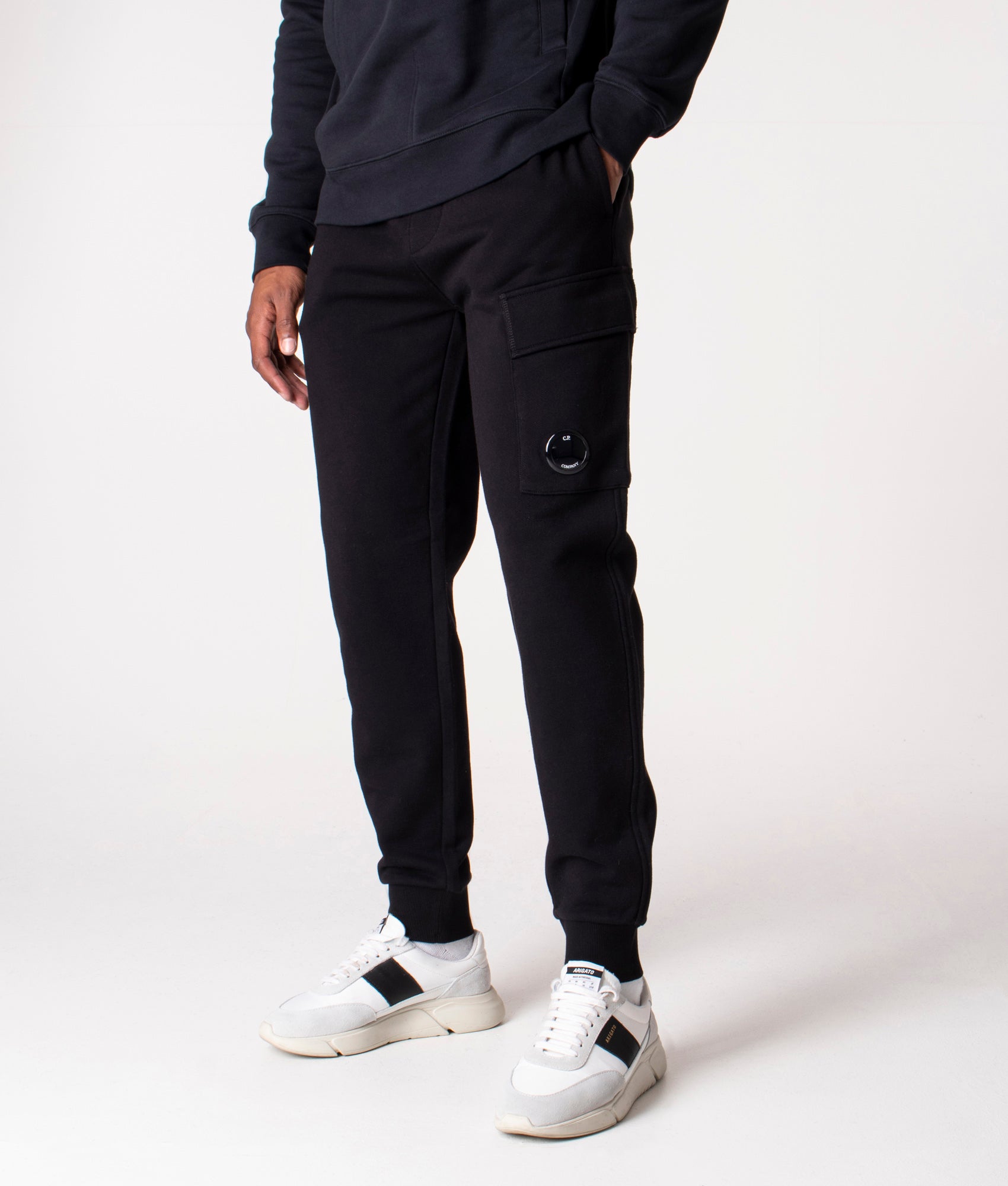 Regular-Fit-Diagonal-Raised-Fleece-Cargo-Joggers-Black-CP-Company-EQVVS