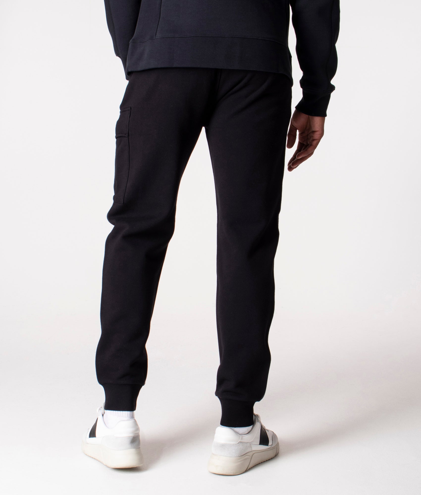 Regular-Fit-Diagonal-Raised-Fleece-Cargo-Joggers-Black-CP-Company-EQVVS