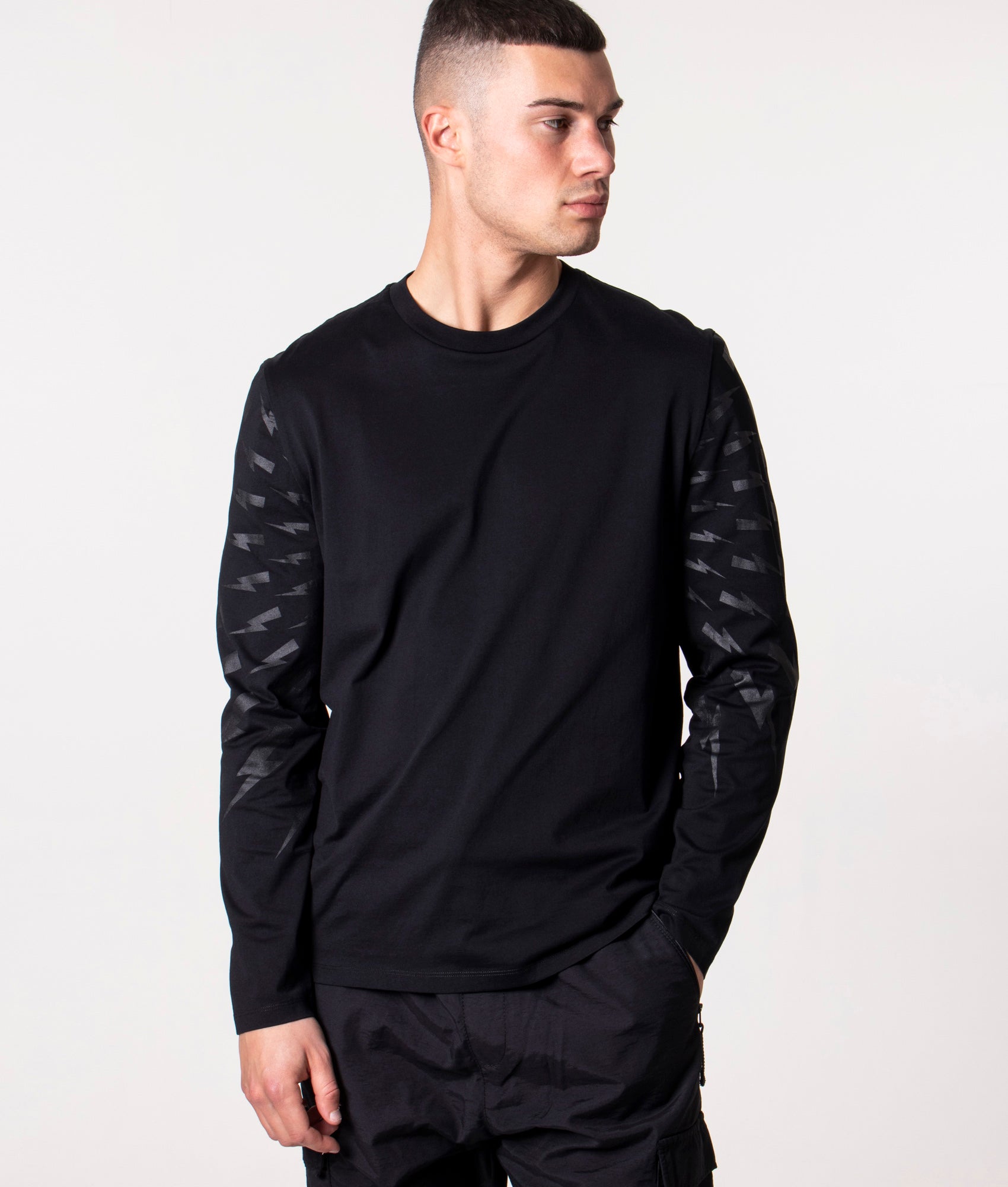 Off-Set-Fair-Isle-Thunderbolt-Sleeve-T-Shirt-Black/Black-Neil-Barrett-EQVVS 