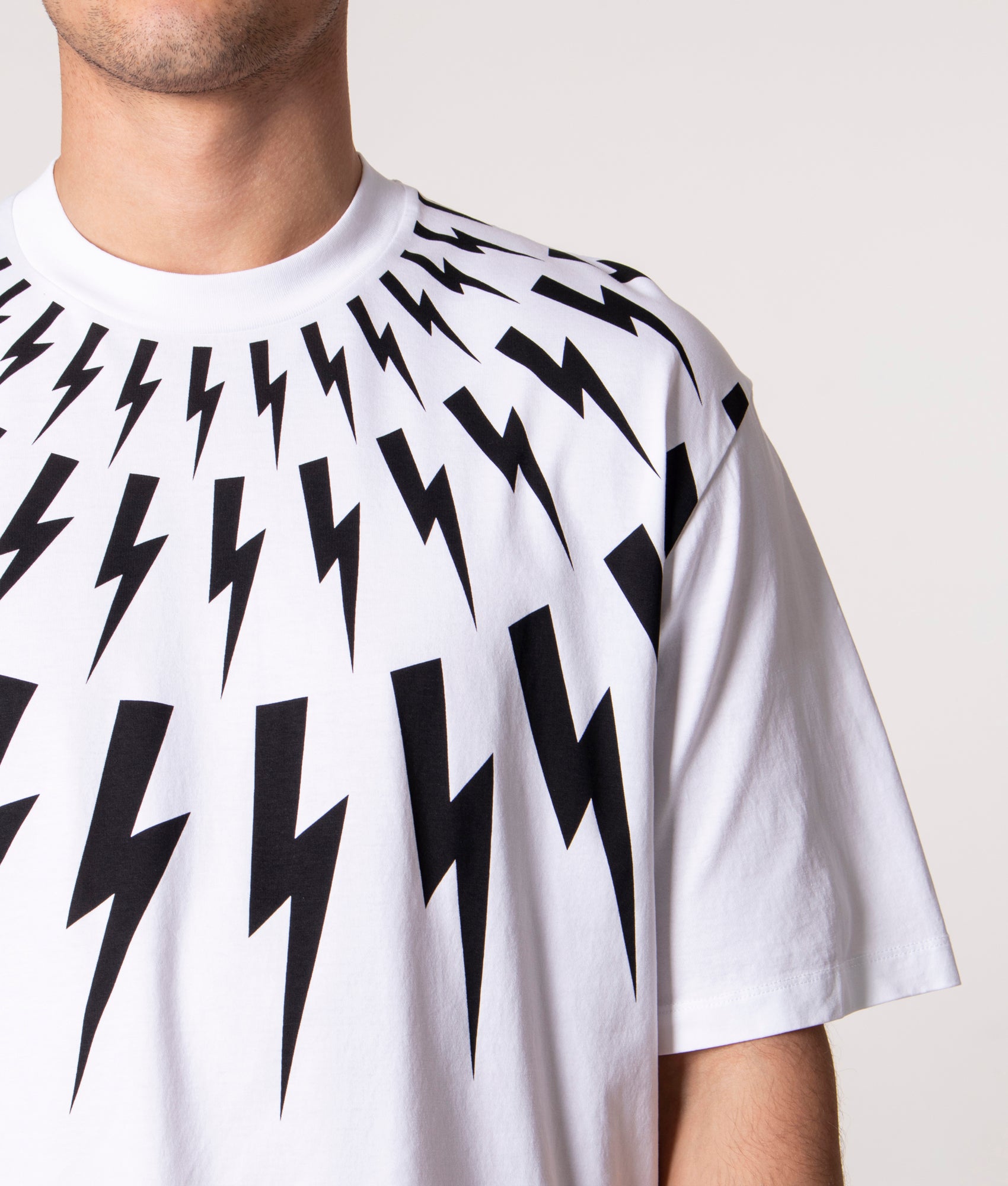 Relaxed-Fit-Fair-Isle-Thunderbolt-T-Shirt-White/Black-Neil-Barrett-EQVVS