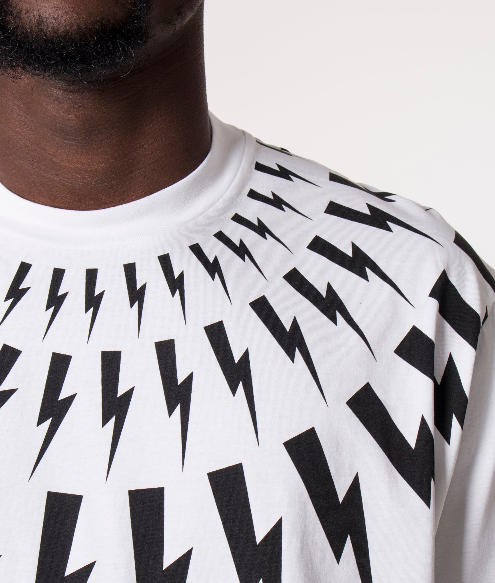 Oversized-Fair-Isle-Thunderbolt-Easy-T-Shirt-White/Black-Neil-Barrett-EQVVS