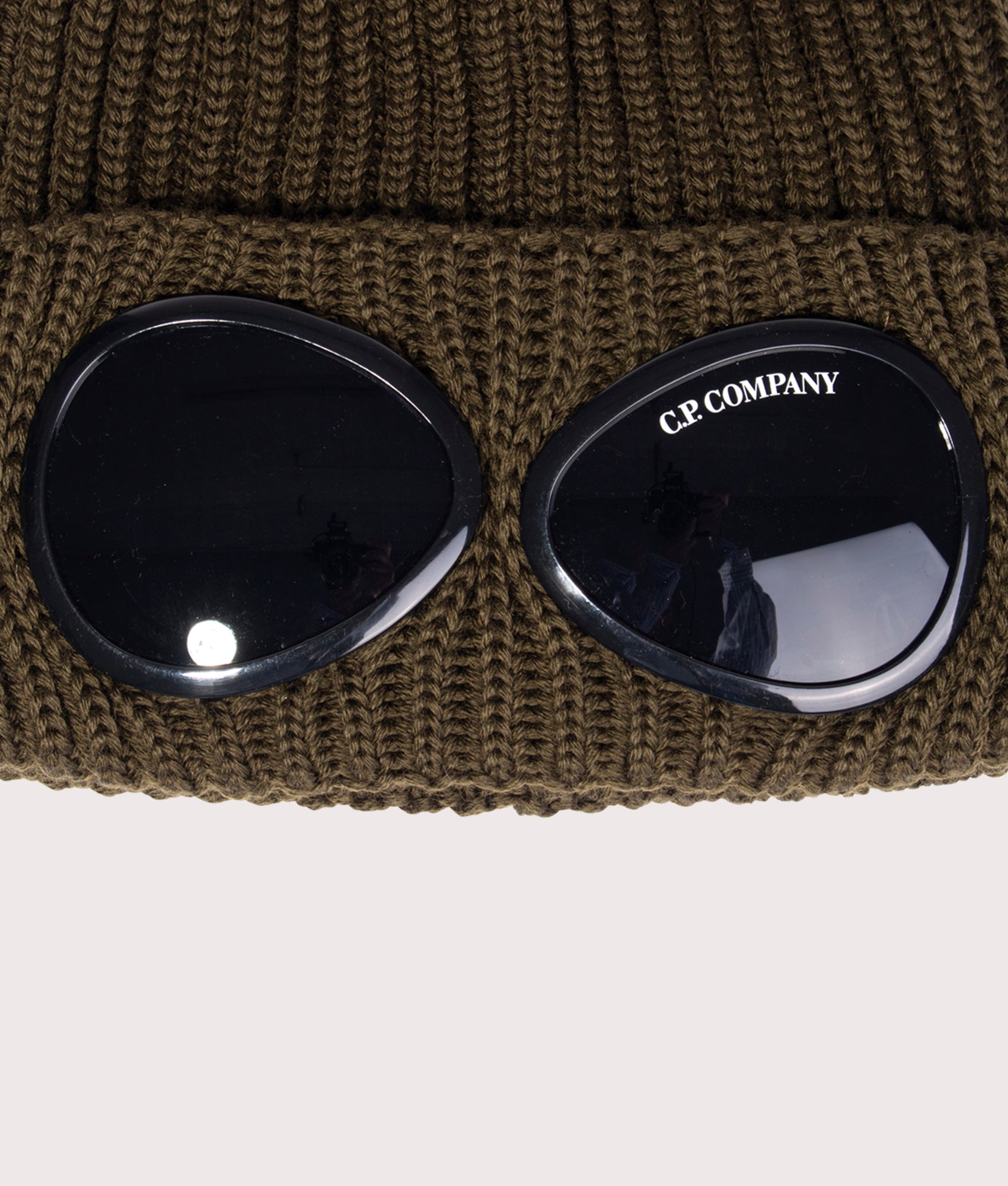 Merinowool-Goggle-Beanie-Ivy-Green-CP-Company-EQVVS