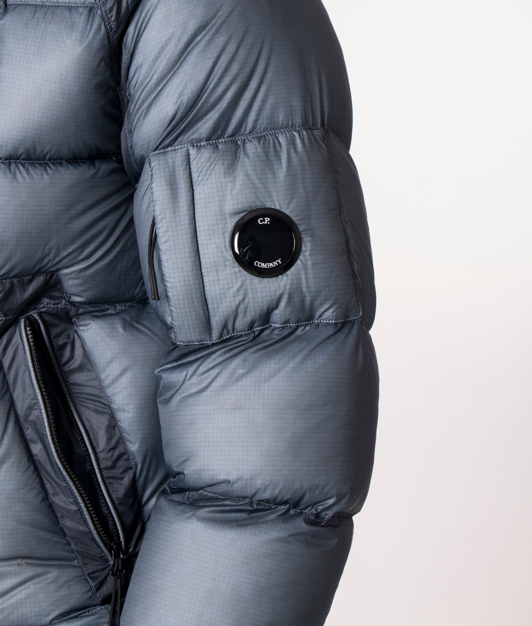 DD-Shell-Medium-Jacket-Infinity-C.P.-Company-EQVVS