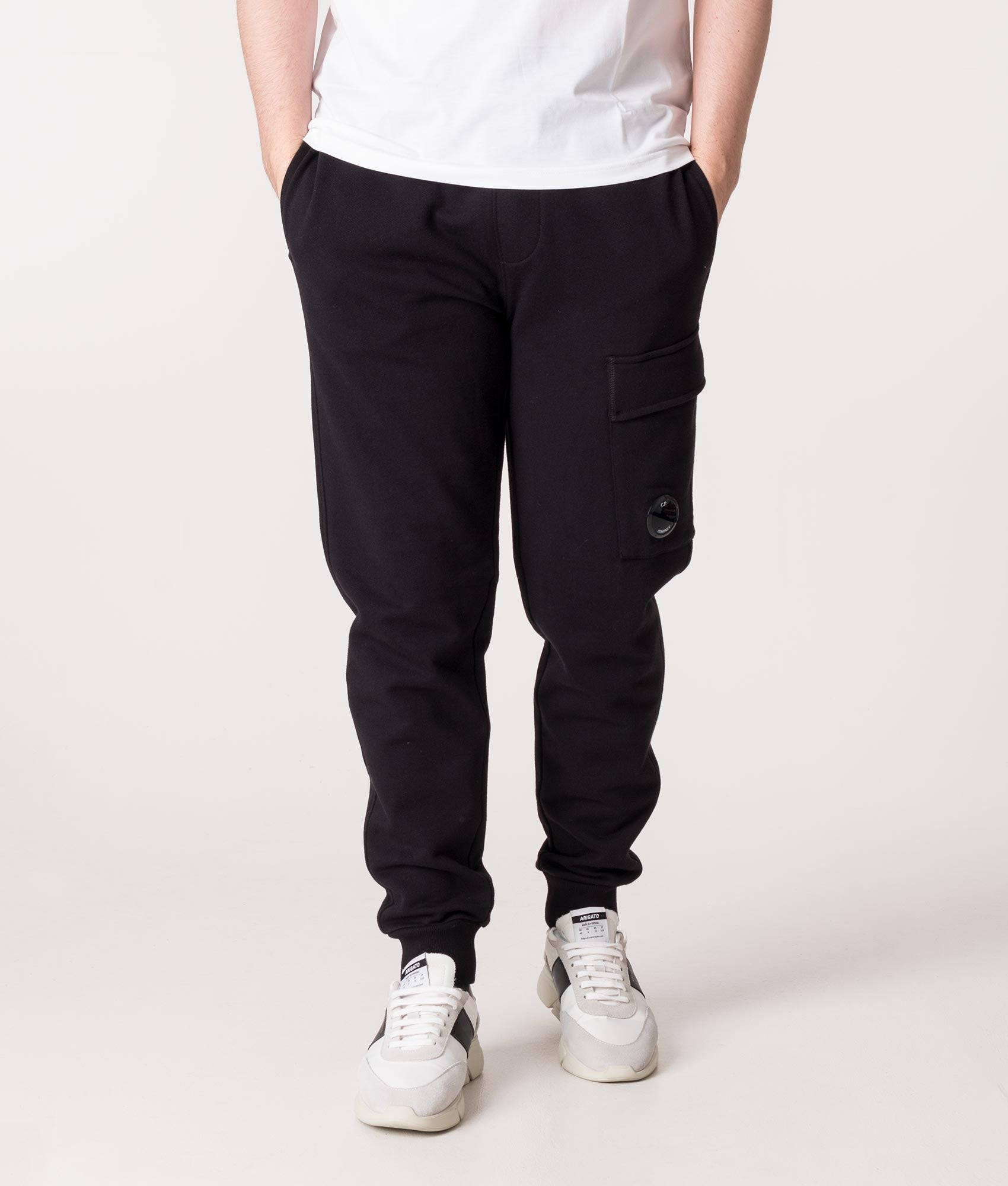 Regular-Fit-Diagonal-Raised-Fleece-Cargo-Joggers-Black-C.P.Company-EQVVS