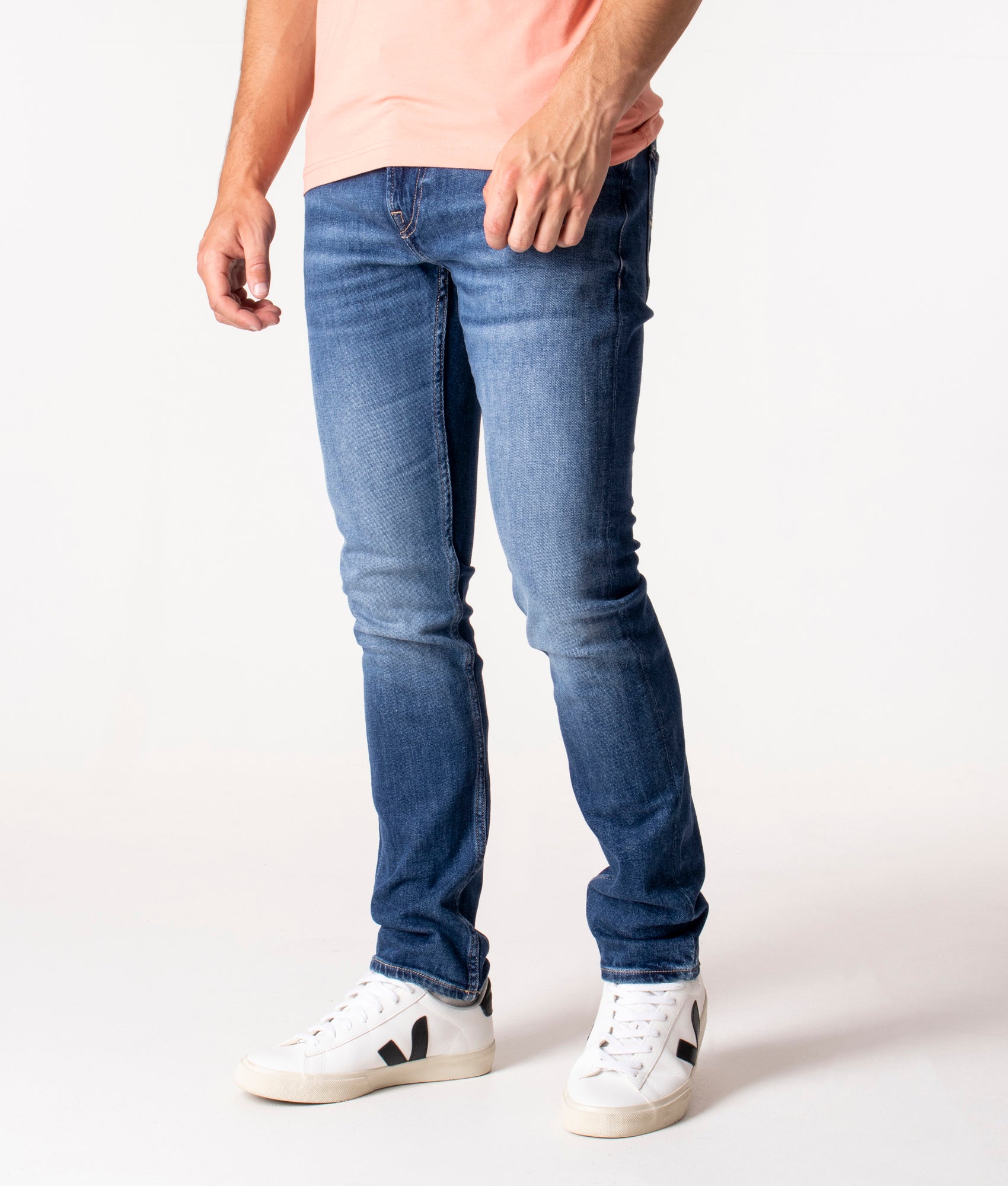 Skinny-Fit-Miami-Jeans-Carry-Mid-GUESS-EQVVS