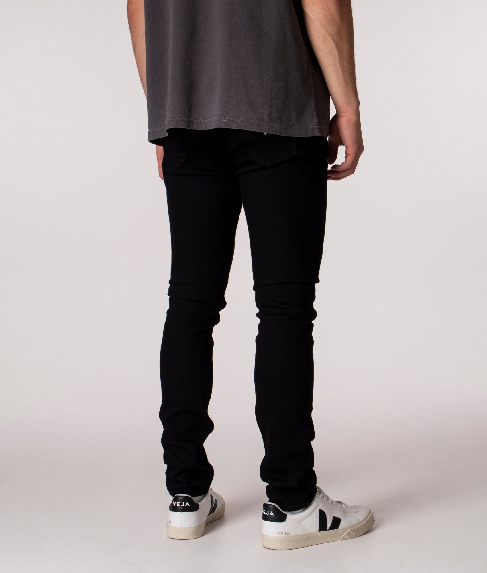 Super-Skinny-Fit-Chris-Jeans -Carry-Black-GUESS-EQVVS