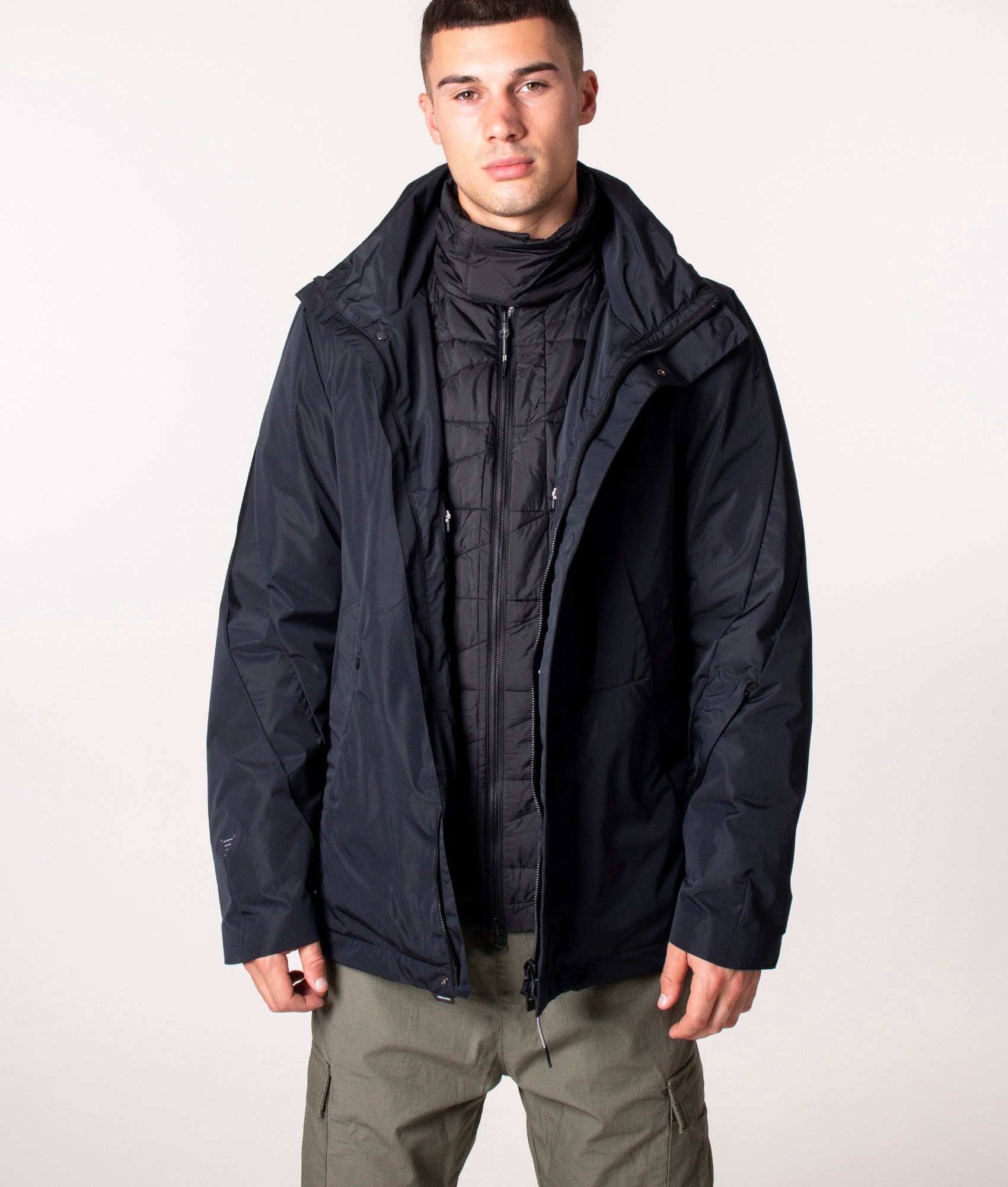 KRAKATAU QM369 Liner Field Jacket in Black at EQVVS. Model, front. 