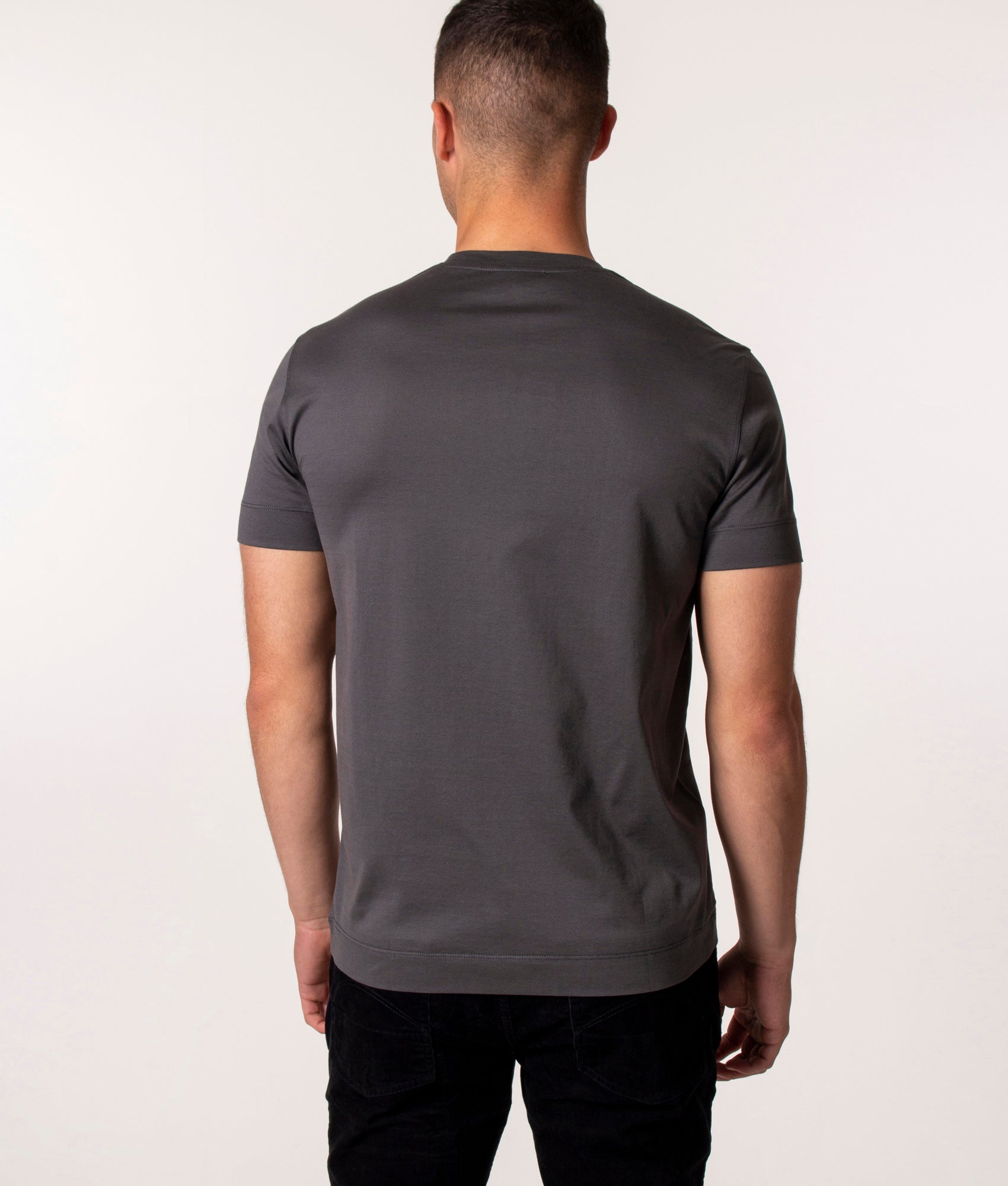 Faded-Logo-T-Shirt-Magnet-Emporio-Armani-EQVVS