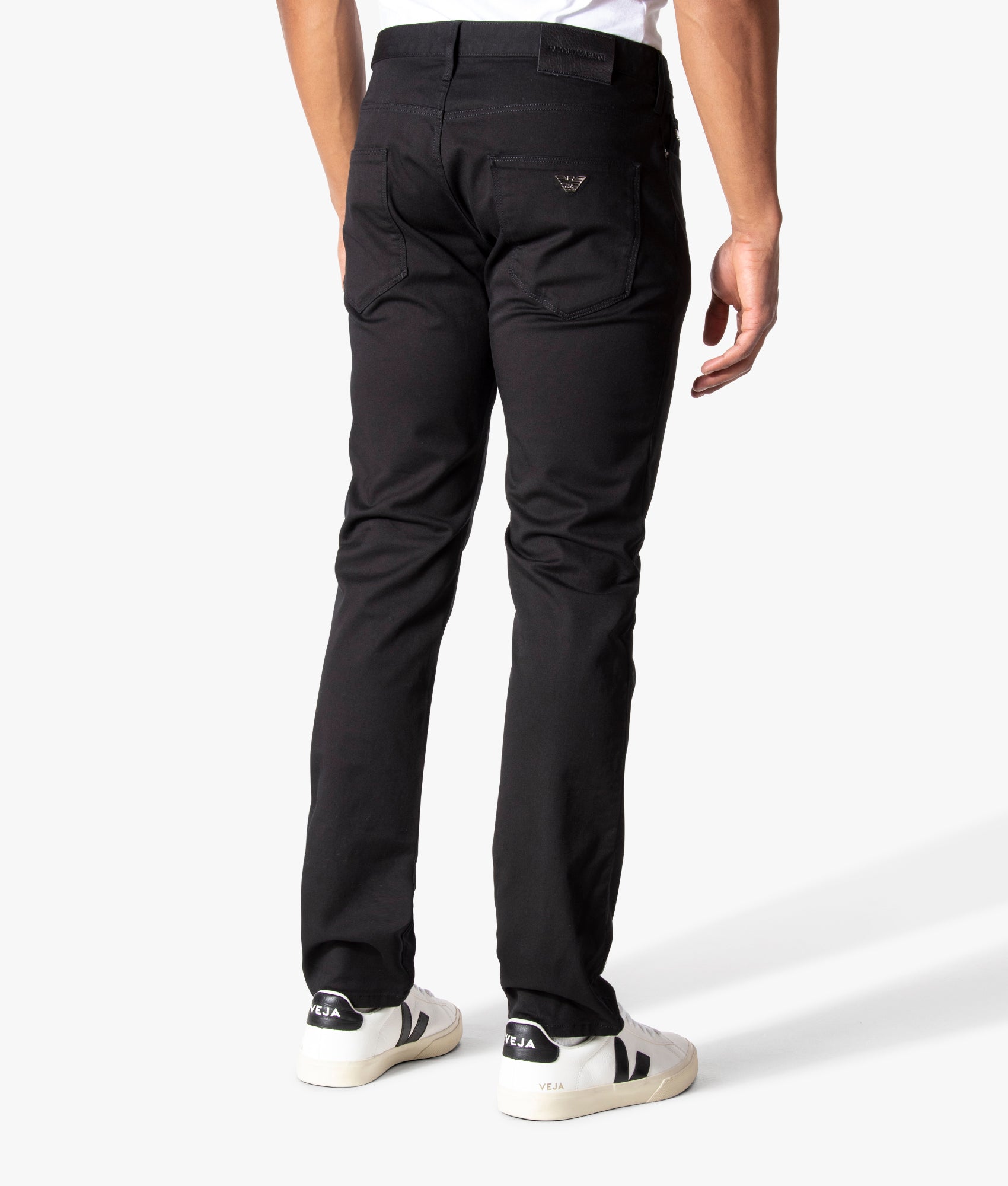 Slim-Fit-J06-Jeans-Black-Emporio-Armani-EQVVS