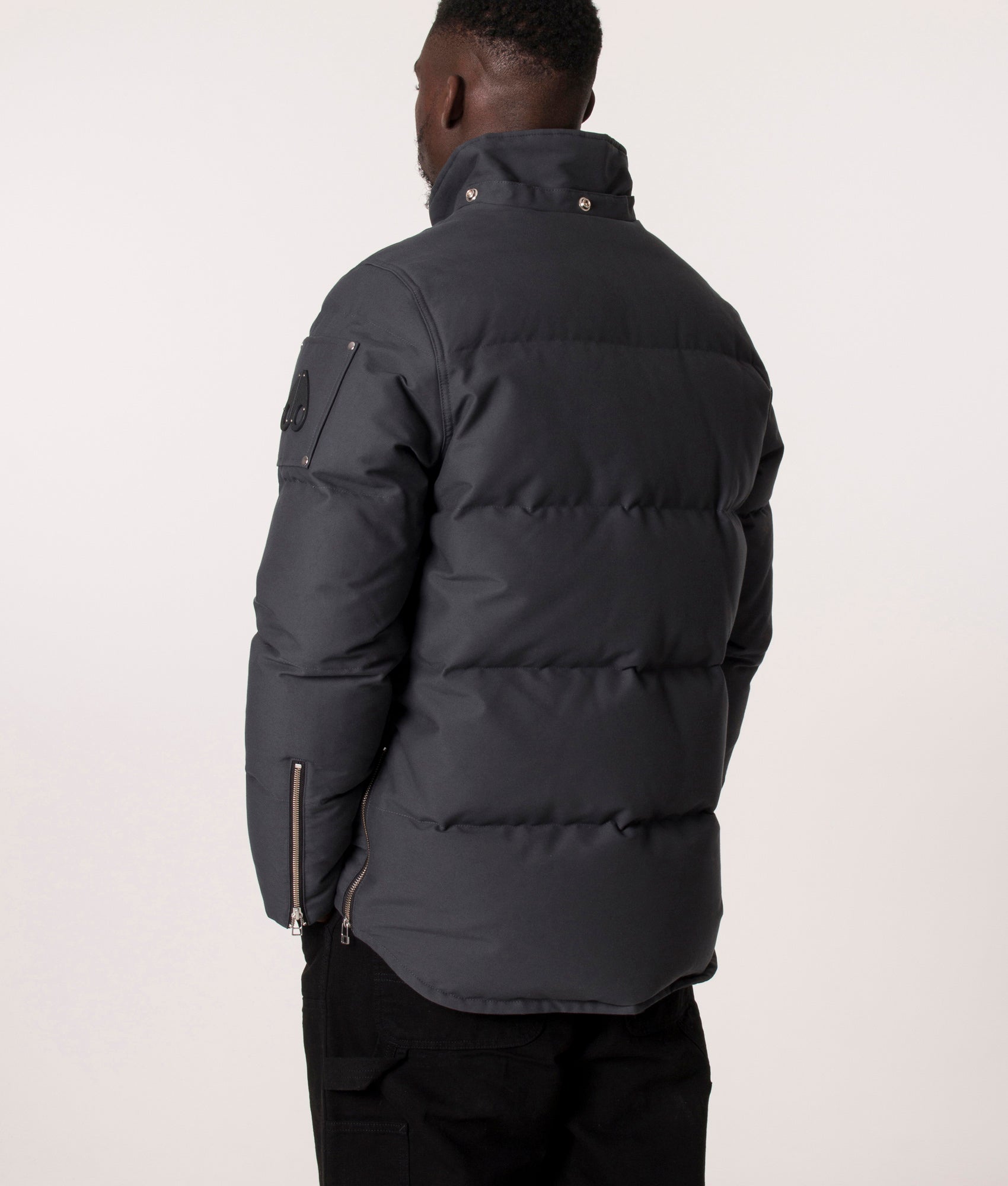 Slim-Fit-OriGinal-3Q-Jacket-Granite-W/Blk-Moose-Knuckles-EQVVS