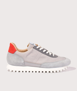 Novesta Marathon Runner Trail in Grey, EQVVS. 