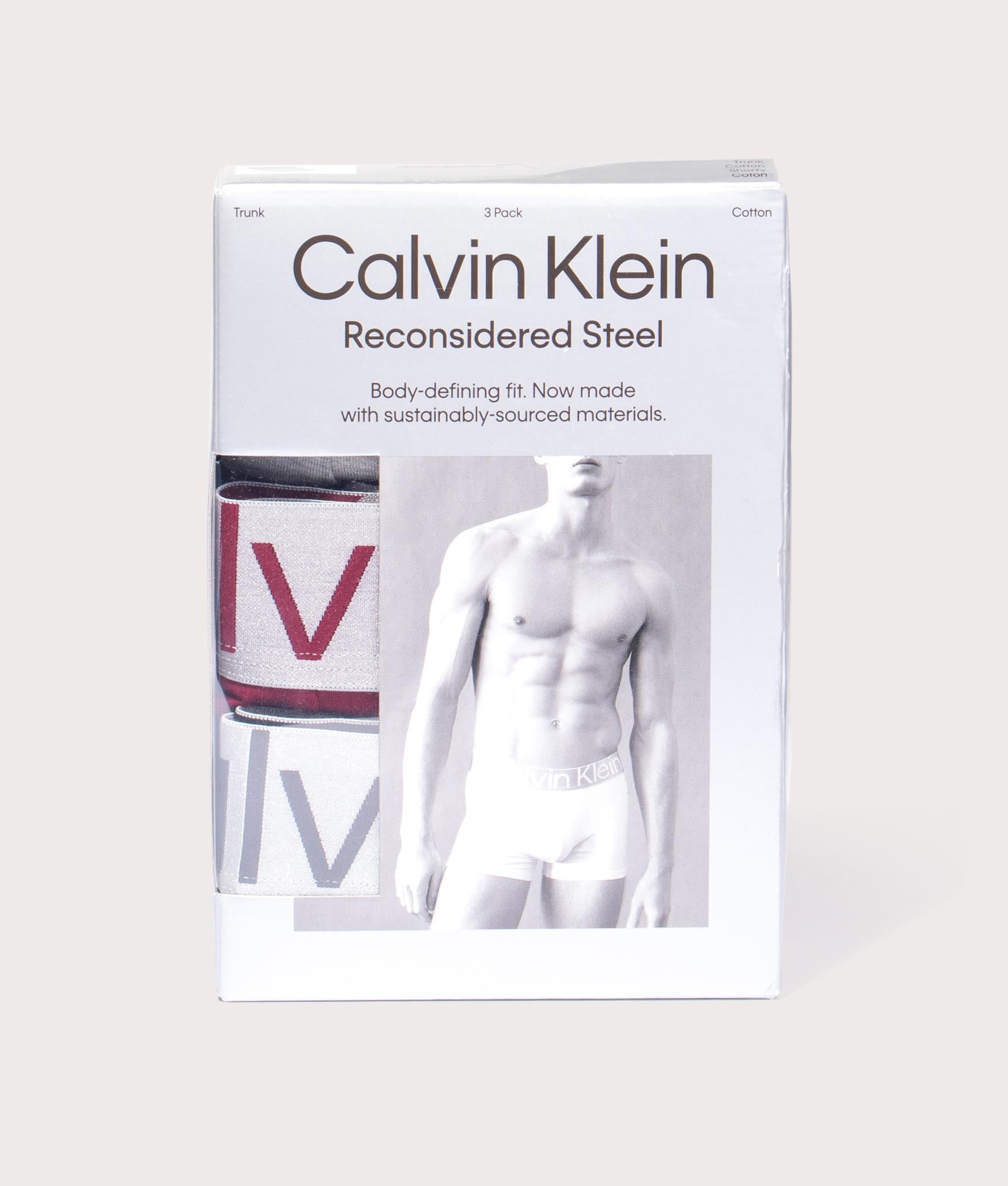 Three-Pack-of-Cotton-Trunks-Red-Carpet/Black/Grey-Heather-Calvin-Klein-EQVVS