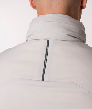 KRAKATAU NM39 PENROSE Insulated Jacket in light Grey at EQVVS. Model, detail.