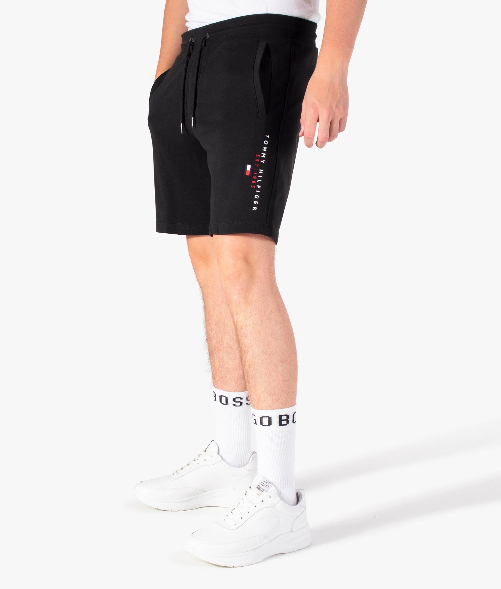 Essential-Tommy-Sweat-Shorts-Black-Tommy-Hilfiger-EQVVS