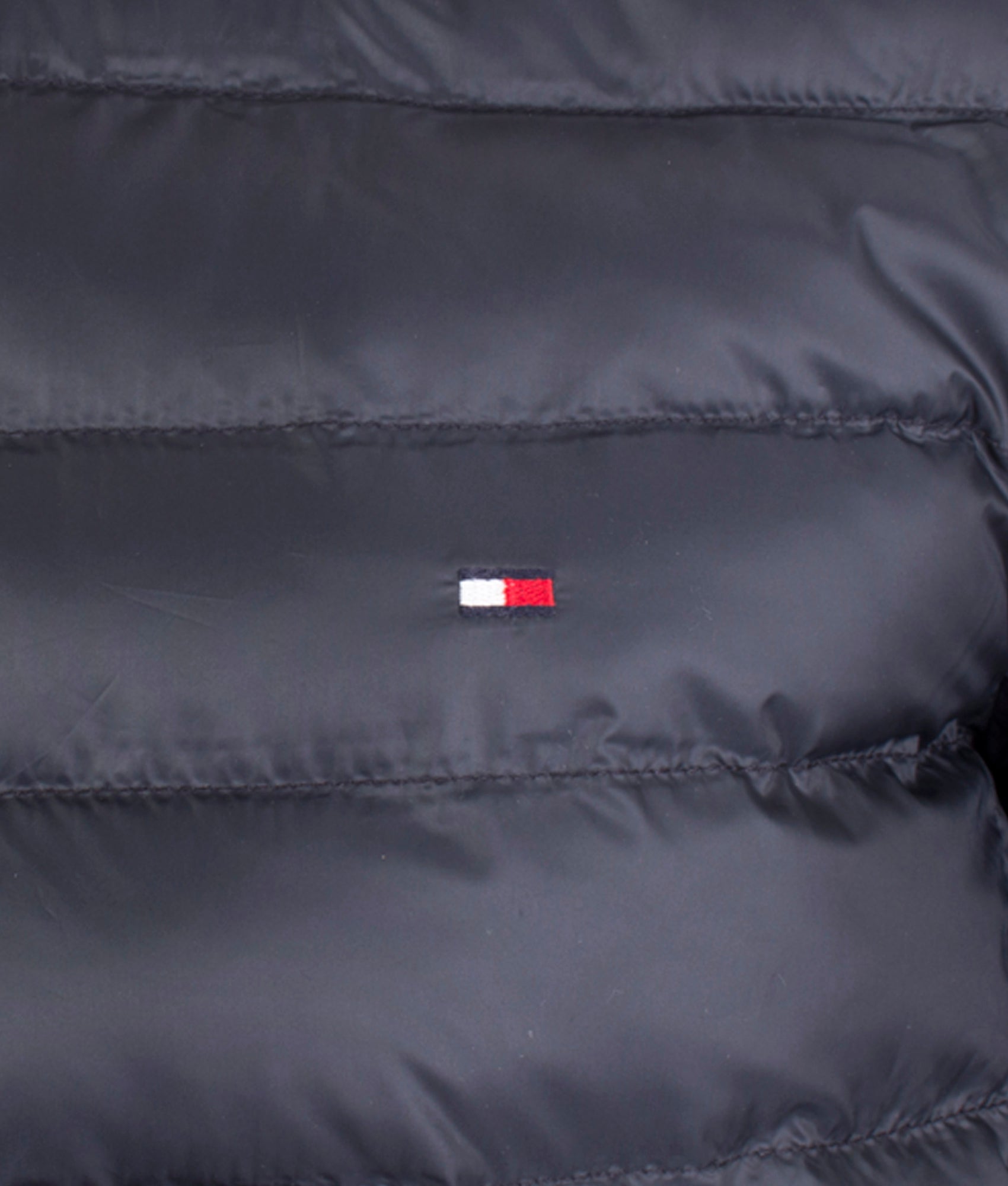 Packable-Circular-Jacket-Navy-Tommy-Hilfiger-EQVVS
