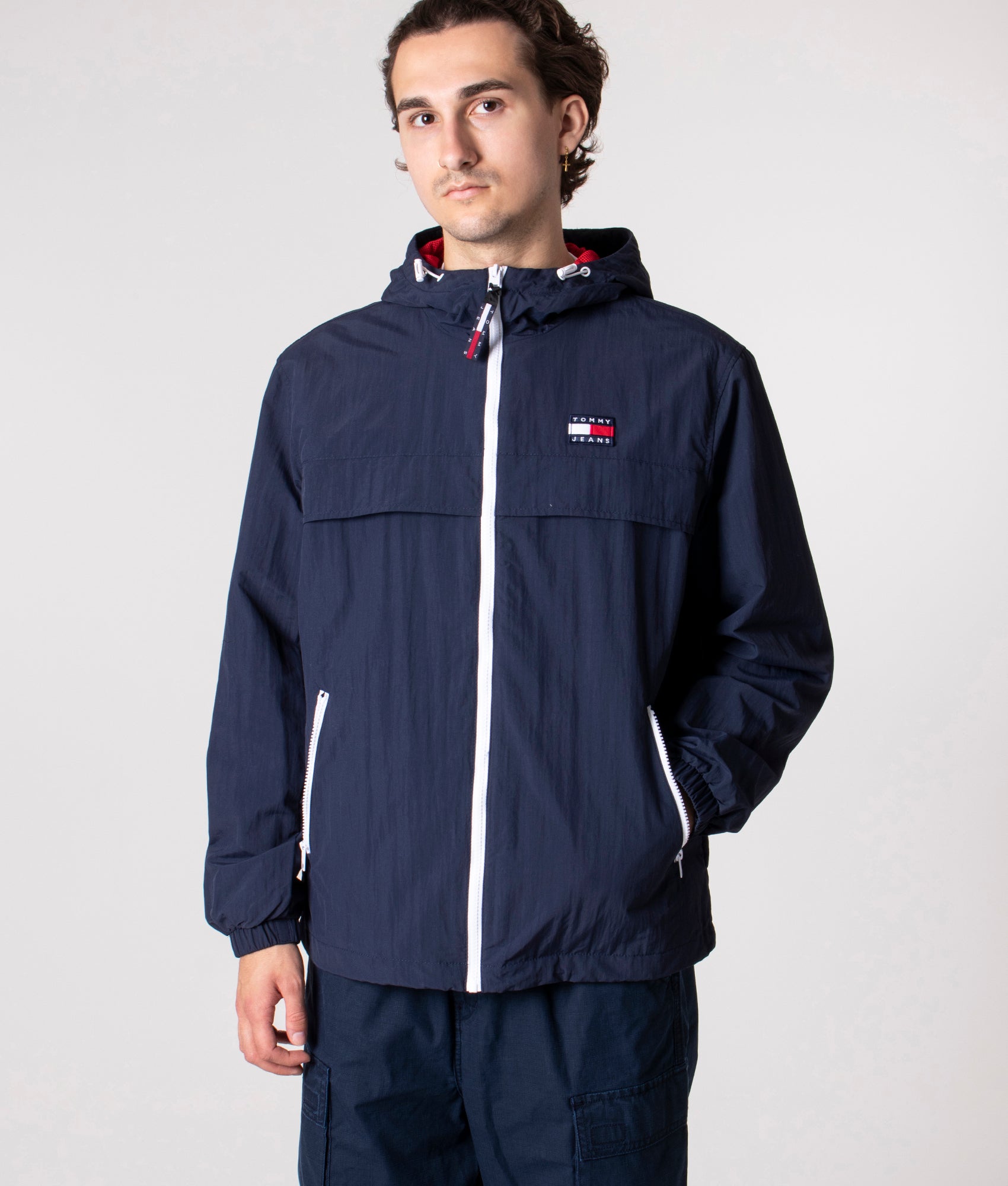 Chicago-Windbreaker-Jacket-Twilight-Navy-Tommy-Jeans-EQVVS 
