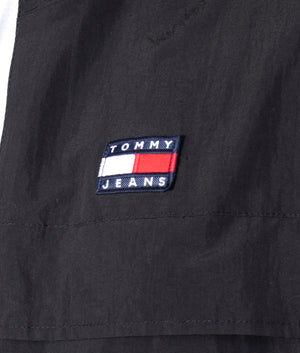 Chicago-Windbreaker-Jacket-Black-Tommy-Jeans-EQVVS 