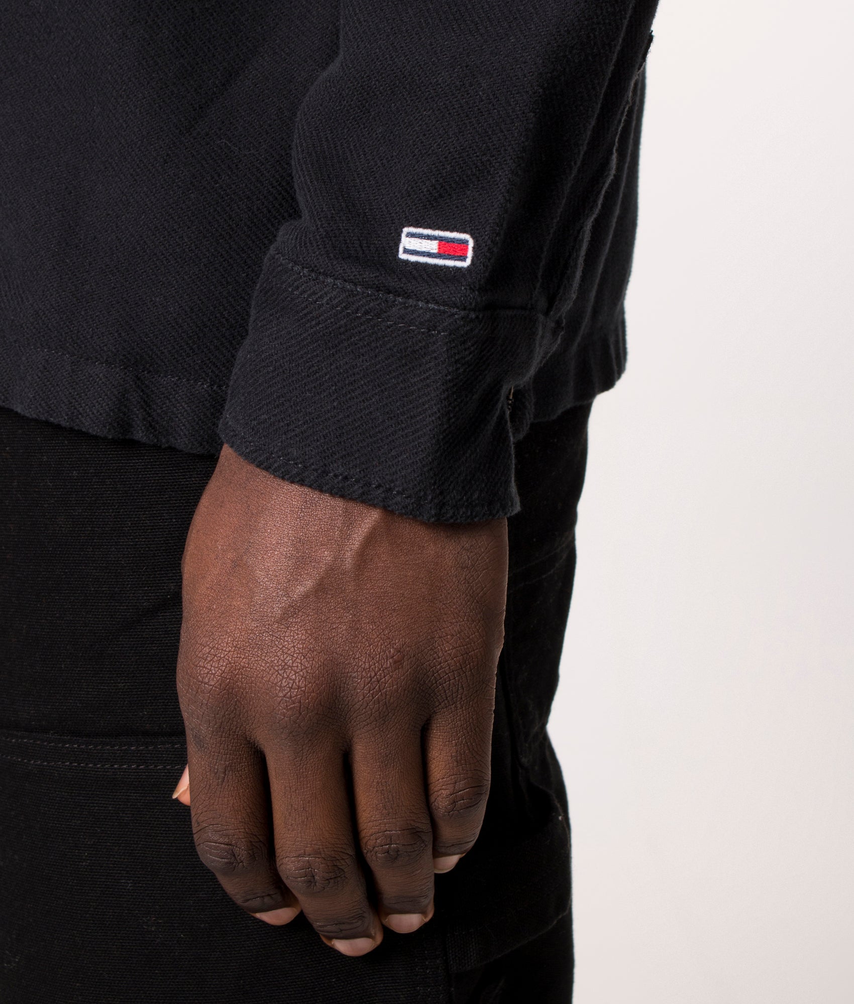Zip-Through-Timeless-Tommy-Overshirt-Black-Tommy-Jeans-EQVVS
