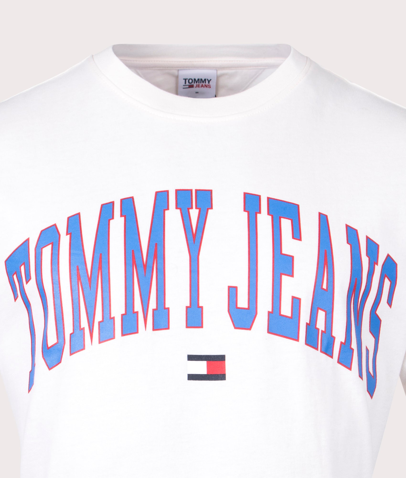 Collegiate-Logo-T-Shirt-Ancient-White-Tommy-Jeans-EQVVS