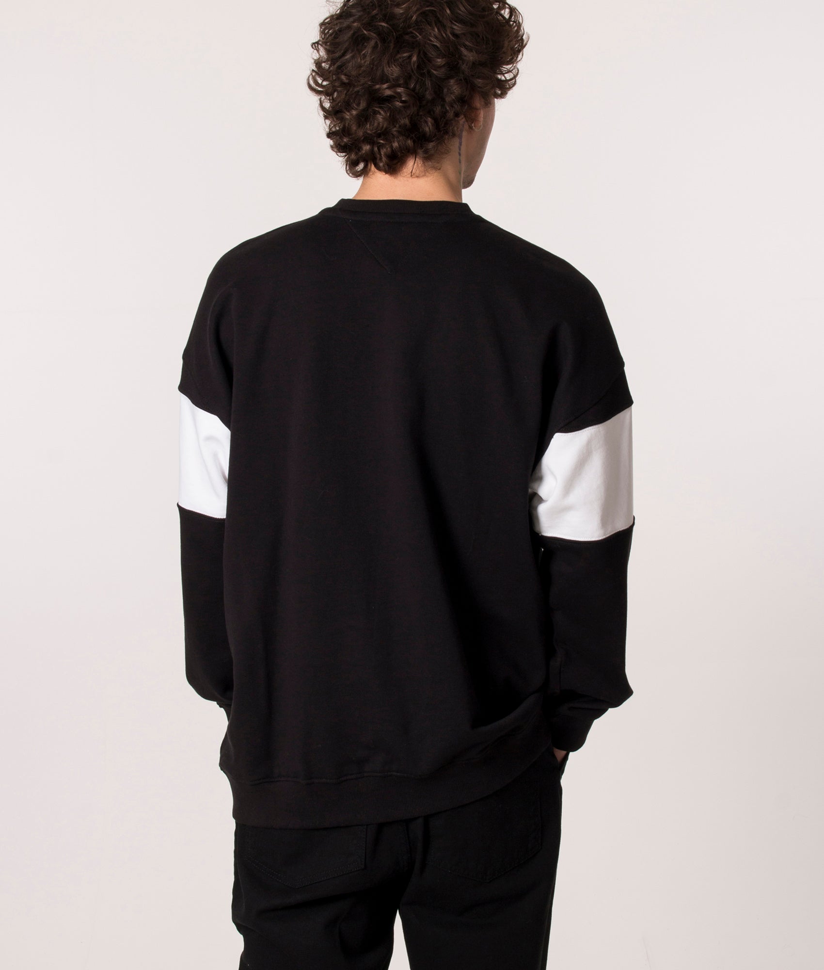 Authentic-Colour-Blocked-Sweatshirt-Black-Tommy-Jeans-EQVVS