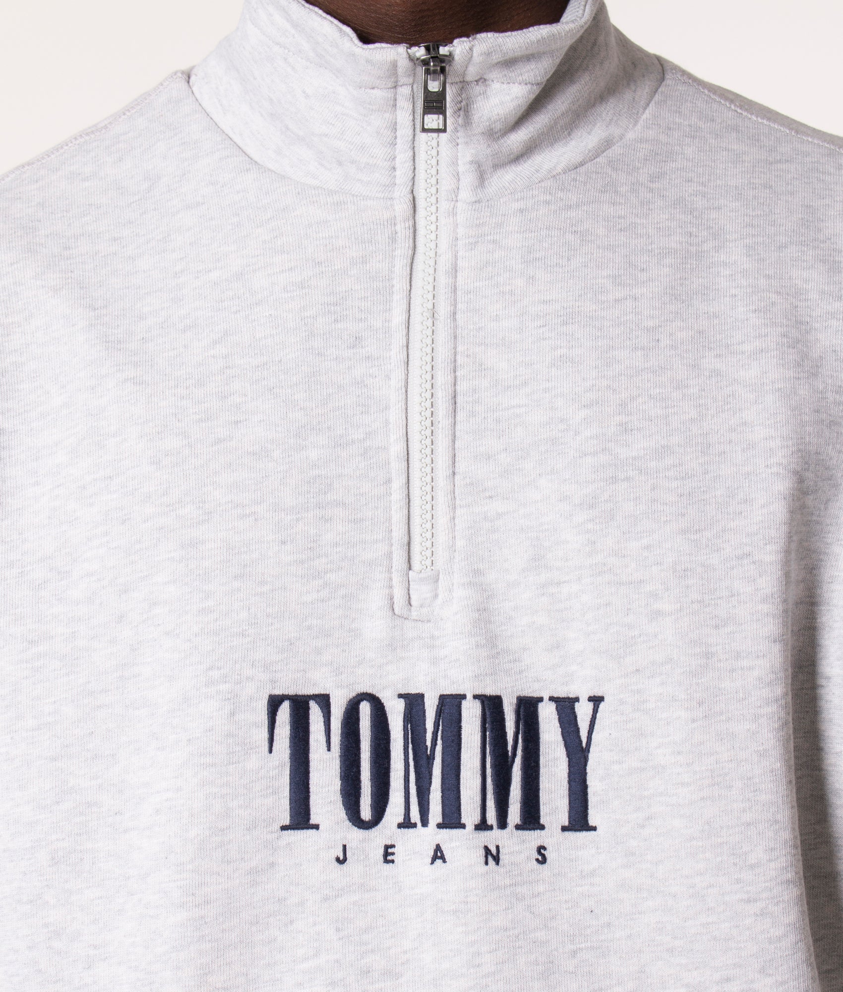 Relaxed-Fit-Quarter-Zip-Authentic-Sweatshirt-Silver-Grey-Heather-Tommy-Jeans-EQVVS