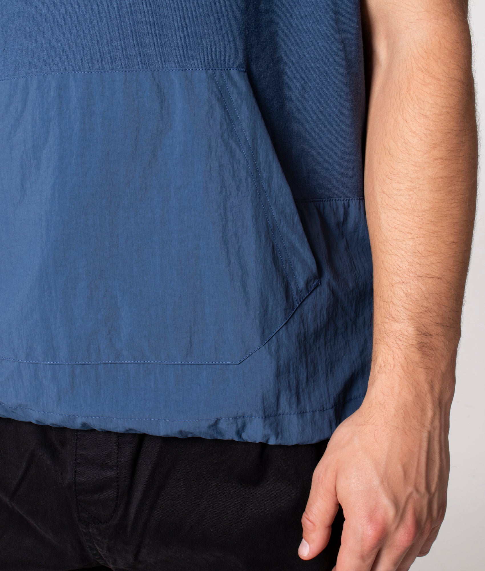 Hooded-T-Shirt-Light-Blue-Uniform-Bridge-EQVVS