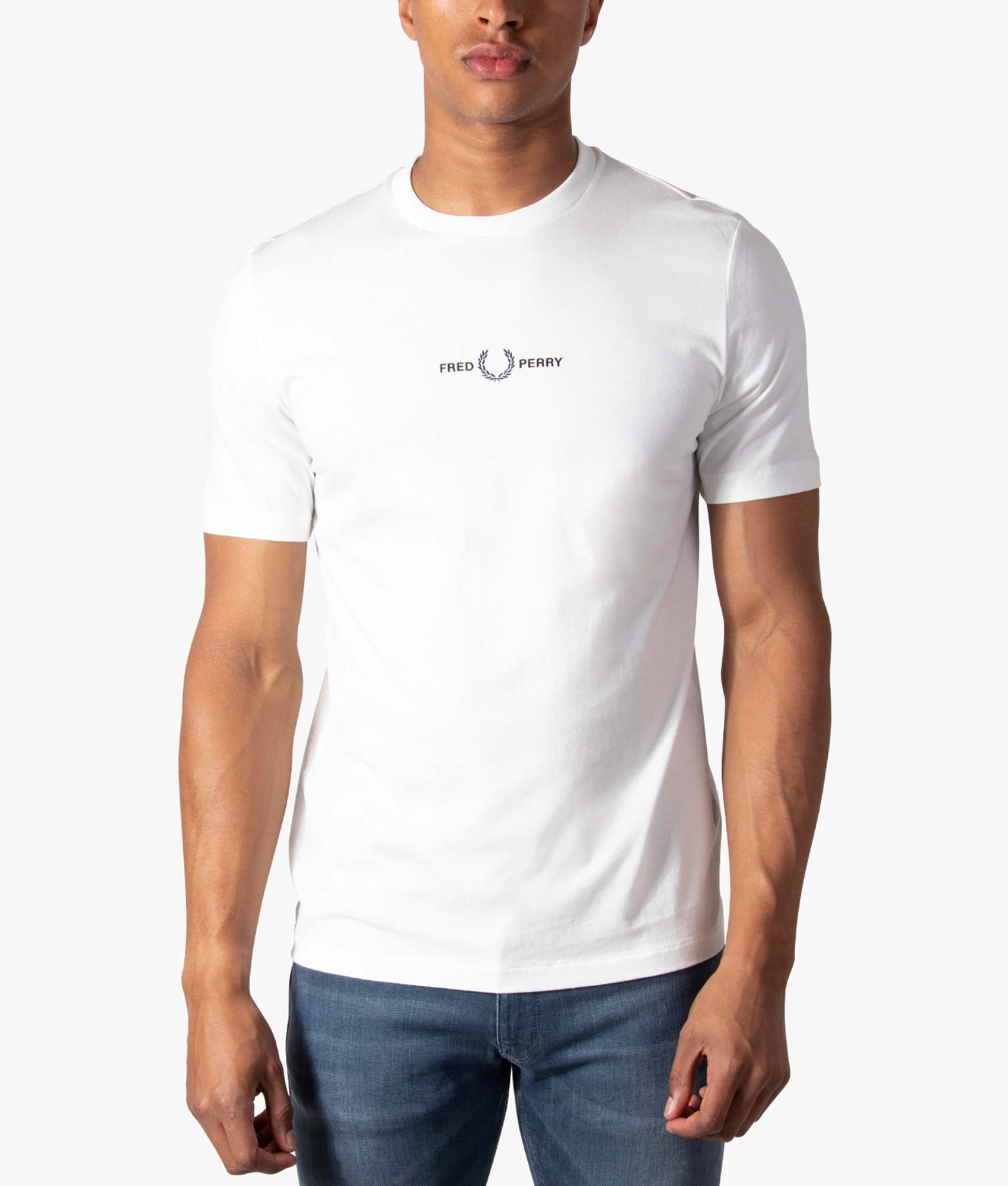 Embroidered-T-Shirt-White-Fred-Perry-EQVVS