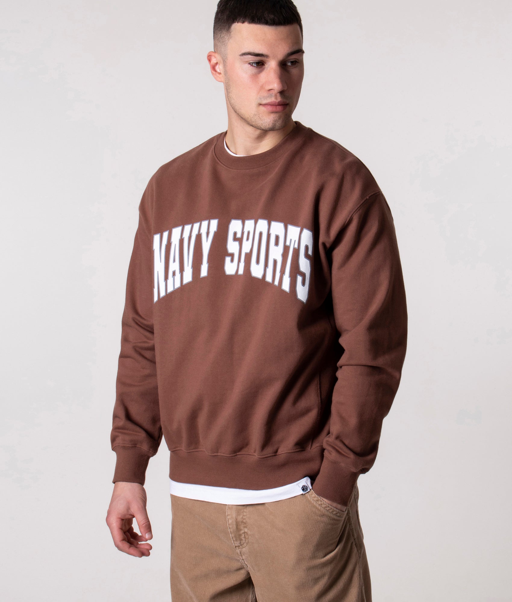 Relaxed-Fit-Navy-Sports-Arch-Logo-Sweatshirt-Red-Brown-Uniform-Bridge-EQVVS