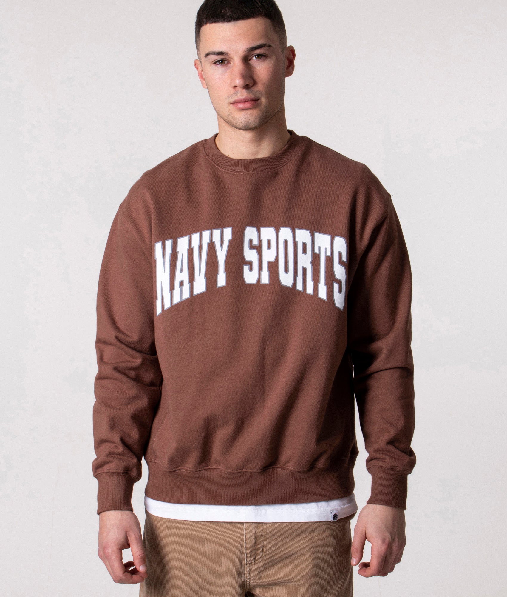 Relaxed-Fit-Navy-Sports-Arch-Logo-Sweatshirt-Red-Brown-Uniform-Bridge-EQVVS